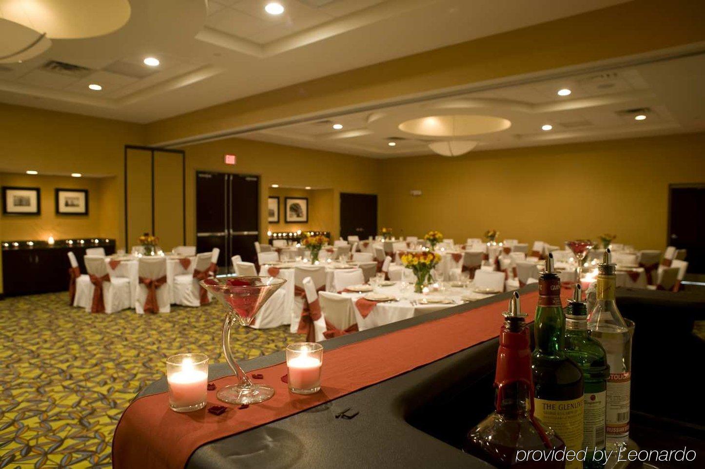 Hilton Garden Inn Indianapolis Northwest Зручності фото