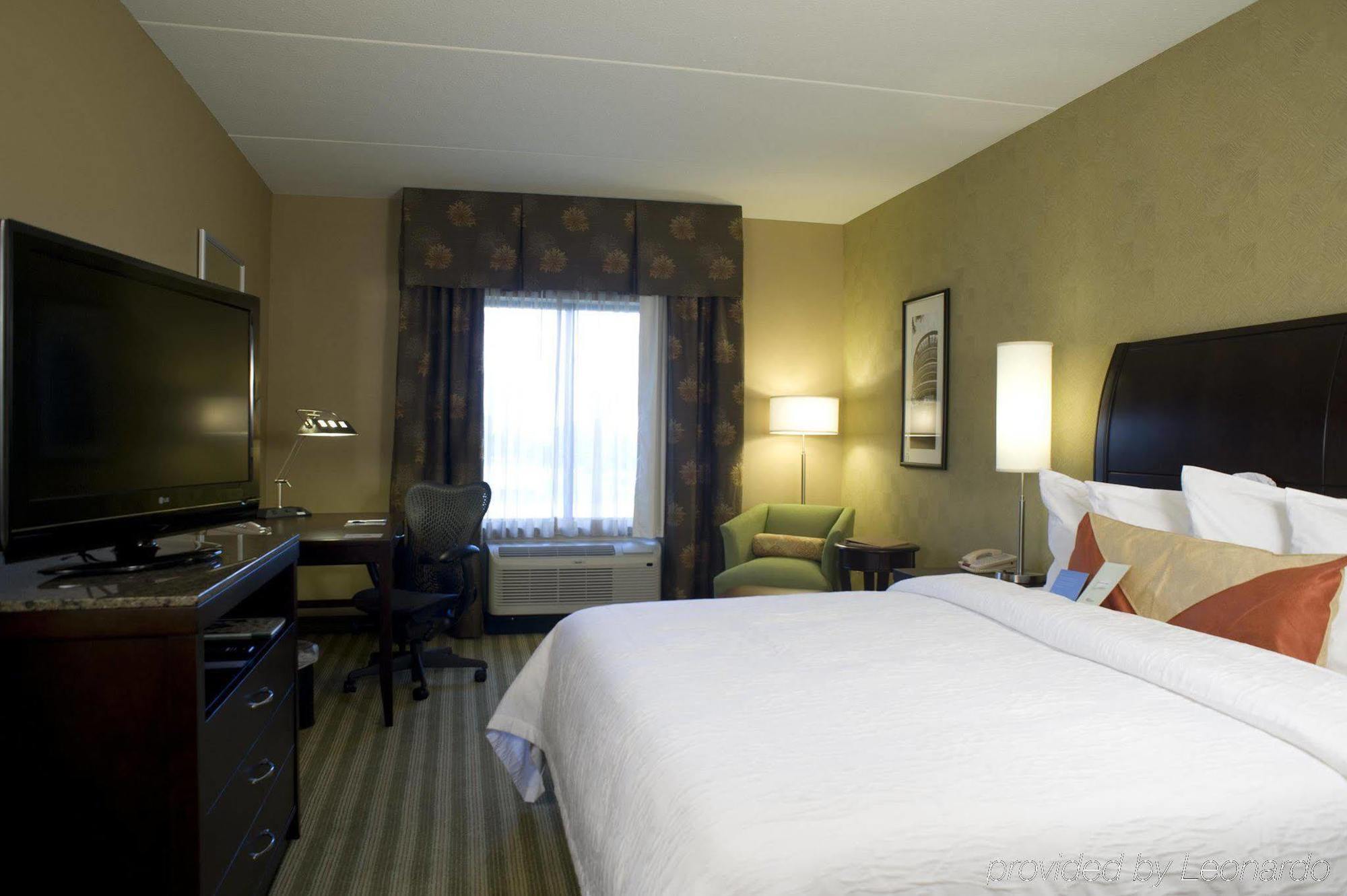 Hilton Garden Inn Indianapolis Northwest Номер фото